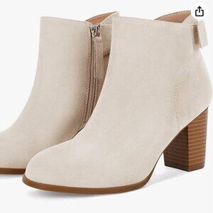 Cream suede ankle boots with stacked heel and back bow (size 10)